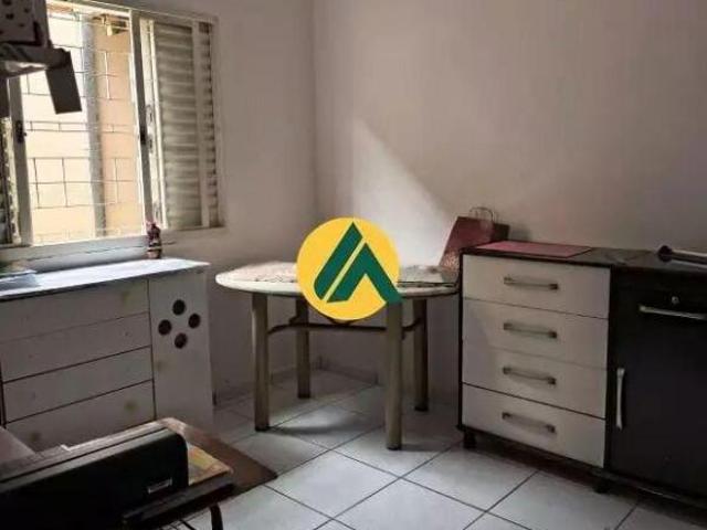 Casa à venda no bairro Jardim Colégio de Passos em Passos/MG