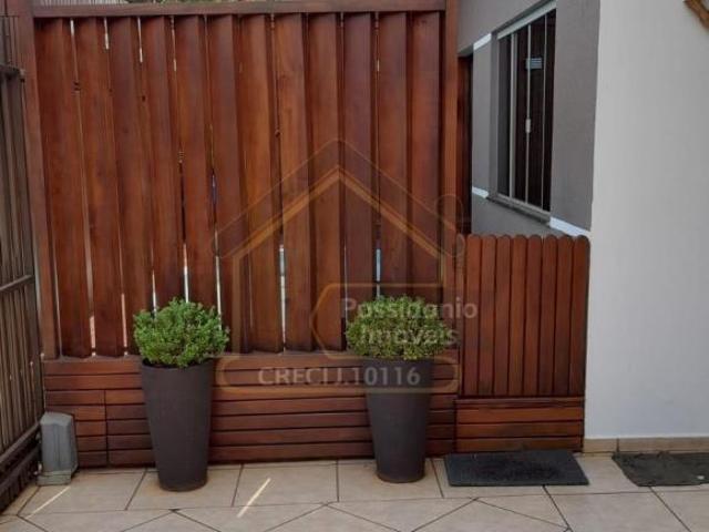 Casa à venda no bairro Jardim Damasco Campo Mourão/PR