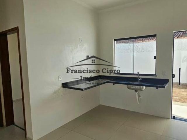 Casa à venda no bairro Jardim Esperança Guaratinguetá/SP