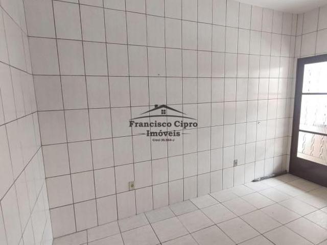 Casa à venda no bairro Jardim Ícaro Guaratinguetá/SP