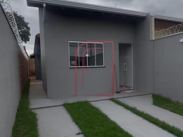 Casa à venda no bairro Jardim Itália Campo Grande/MS
