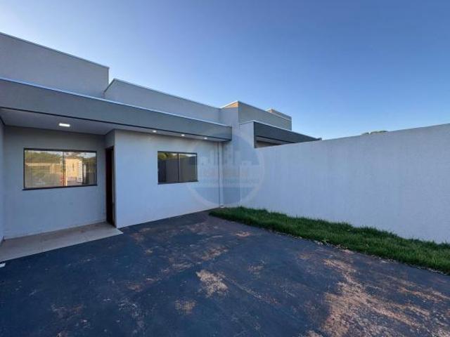 Casa à venda no bairro Jardim Jóquei Clube Dourados/MS