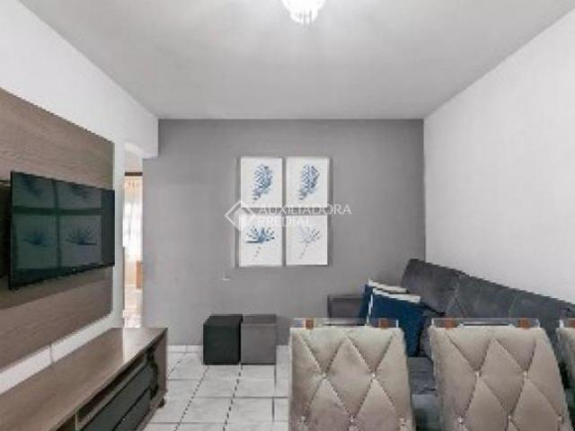 Casa à Venda no Bairro Jordanópolis