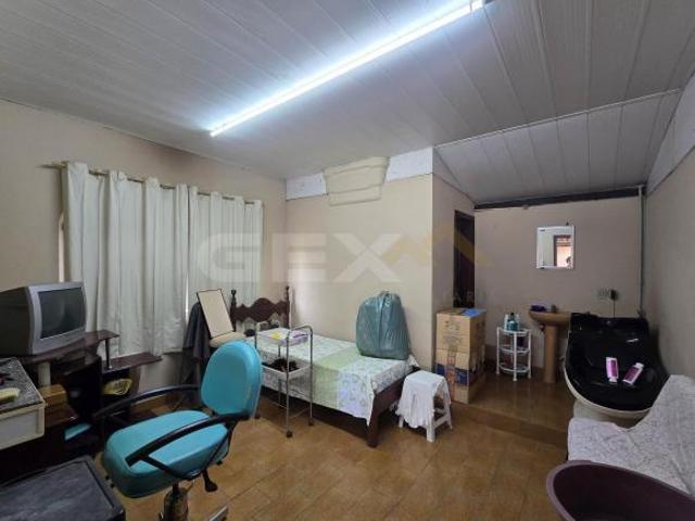 Casa à Venda no Bairro L. P. Pereira em Divinópolis MG