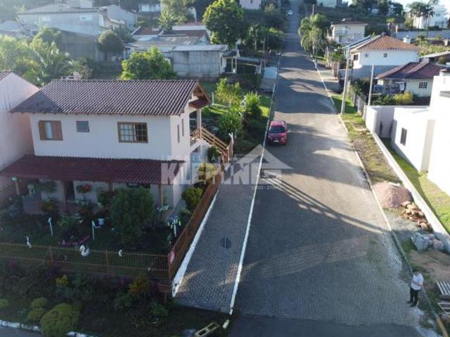 Casa à venda no bairro Paraíso do Vale Bom Princípio/RS
