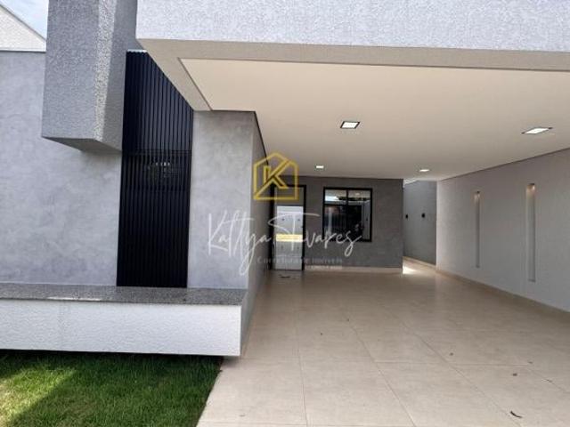 Casa à venda no bairro Parque Bandeirantes Umuarama/PR