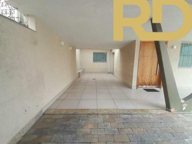 Casa à venda no bairro Pompéia