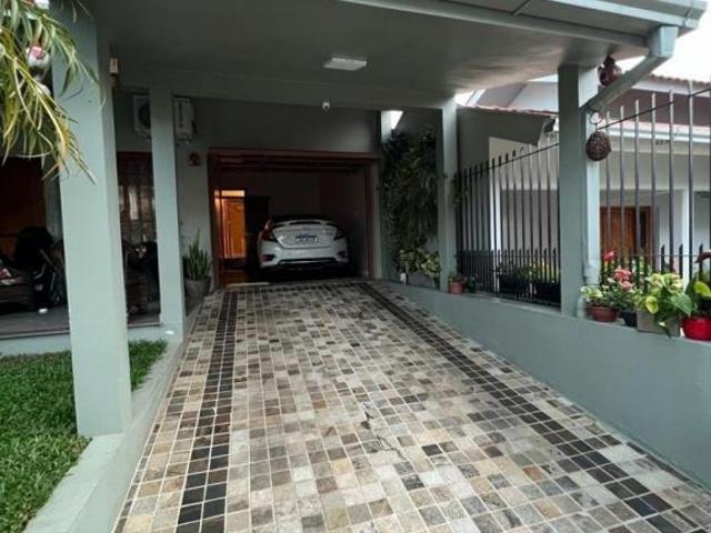 CASA A VENDA NO BAIRRO SÃO CRISTÓVÃO
