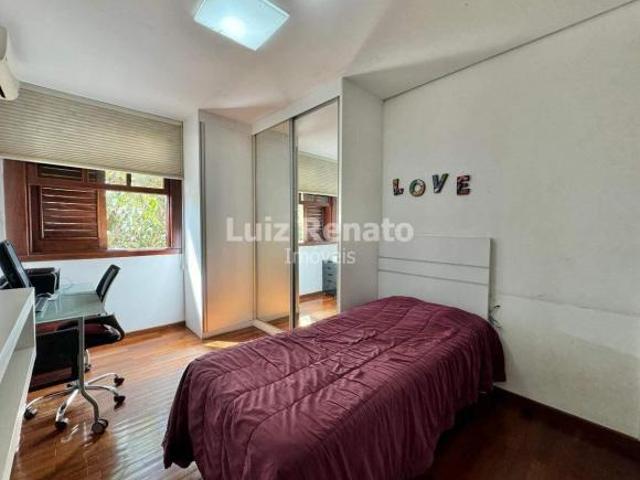 Casa á venda no bairro São Lucas