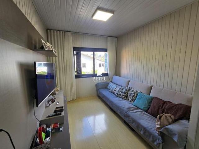 Casa à venda no bairro Sagrada Família Caxias do Sul/RS