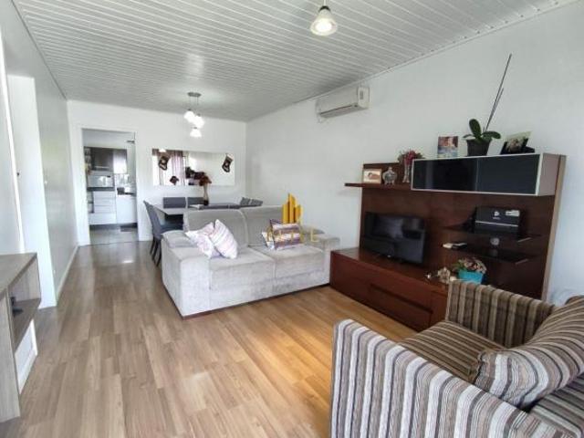 Casa à venda no bairro Salgado Filho Caxias do Sul/RS