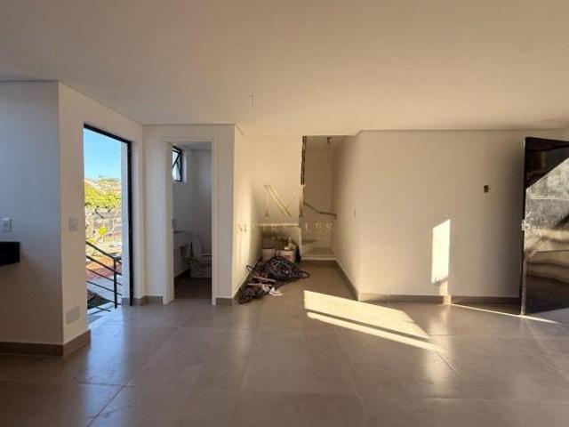 Casa à venda no bairro Santa Amélia Belo Horizonte MG