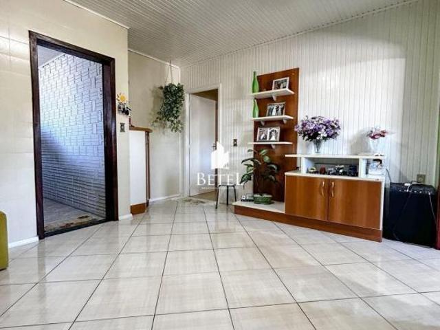 Casa à venda no bairro Santa Catarina Caxias do Sul/RS