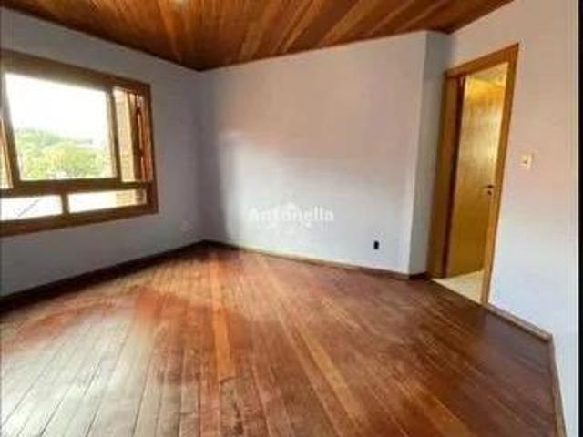Casa à venda no bairro Santa Catarina