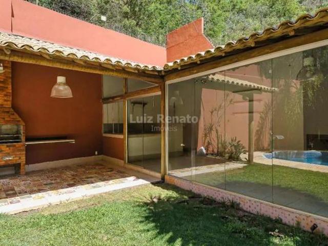 Casa à venda no bairro Santa Lúcia
