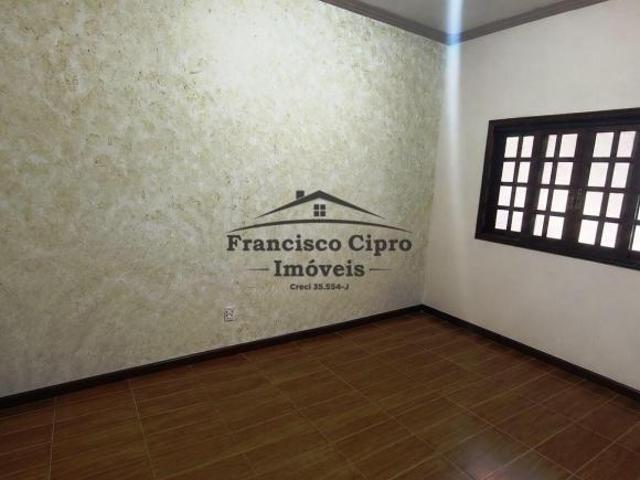 Casa à venda no bairro Santa Terezinha Aparecida/SP