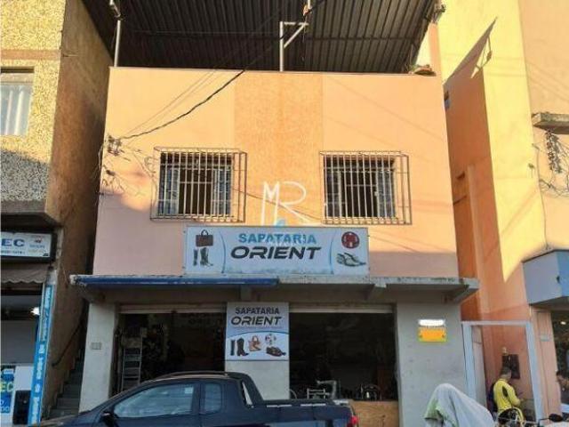 Casa à venda no bairro Santo Antônio Manhuaçu/MG