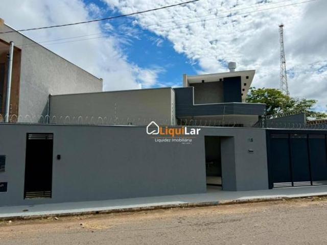 Casa à Venda no Bairro Tiradentes com 3 Quartos, Suíte e Área Gourmet Próxima à Lagoa Itatiaia