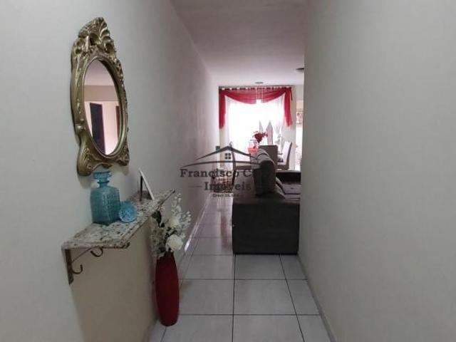 Casa à venda no bairro Vila dos Comerciários II Lorena/SP
