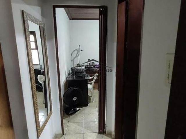 Casa à venda no bairro Vila dos Comerciarios Guaratinguetá/SP