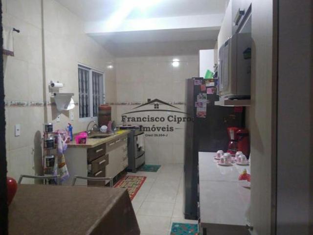 Casa à venda no bairro Vila dos Comerciarios Guaratinguetá/SP