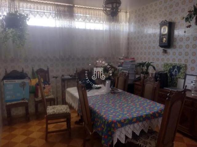 CASA À VENDA NO BAIRRO VILA LIBERDADE EM JUNDIAI/SP
