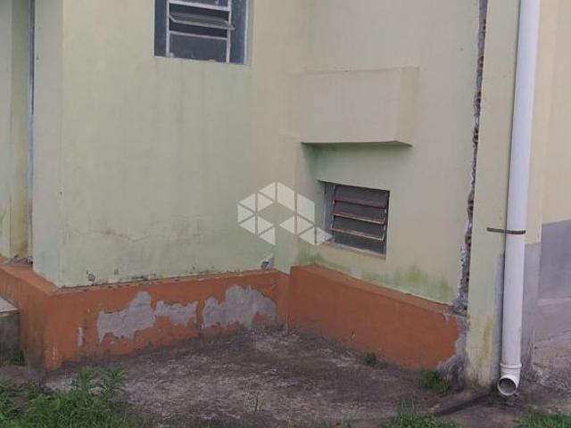 Casa à venda no bairro Vila Nova em Porto Alegre RS