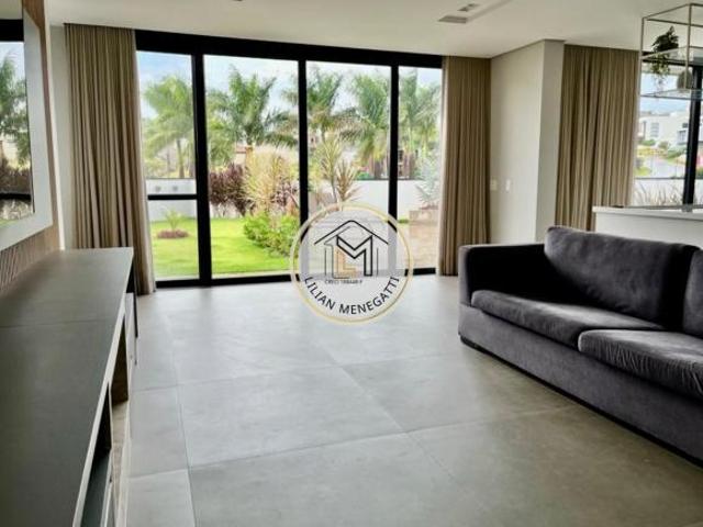 Casa a Venda no Brisas Jundiai, Malota, 290m², 3 Suites, Piscina, Terreno de 700m² e Alto Padrao