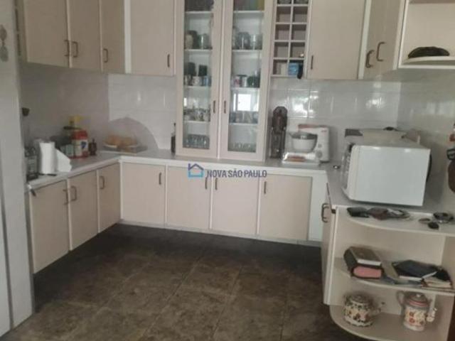 Casa a venda no Brooklin Paulista com 04 dormitórios