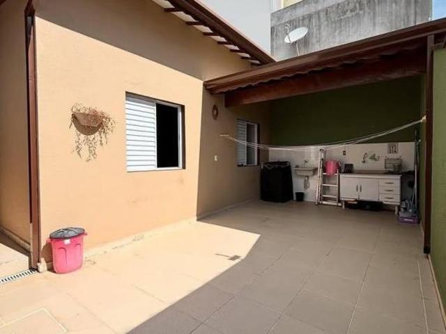 Casa à venda no km 18