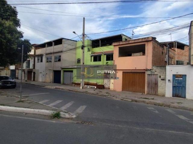 Casa à venda no Industrial São Luiz