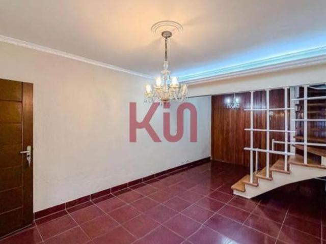 Casa à Venda no Ipiranga: 2 Quartos, Suite, Varanda e Ótima Localização em SP Im