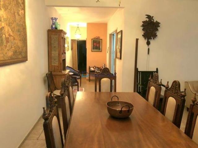 Casa à venda no Ipiranga com 3 quartos e 5 vagas de garagem
