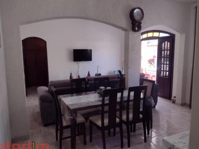 CASA A VENDA NO JARDIM ALVIVERDE