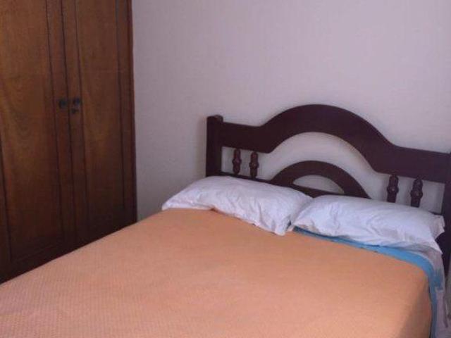CASA À VENDA NO JARDIM BONFIGLIOLI COM TRÊS QUARTOS