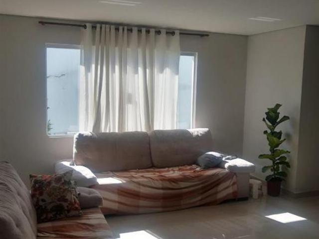 Casa à venda no Jardim Cica