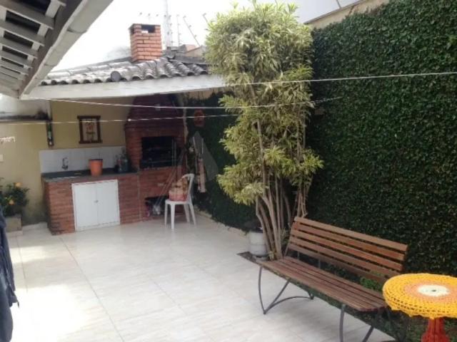 Casa a Venda no Jardim Consolata Imirim 340 m², 3 suítes, sala ampla, espaço gourmet, 4 vagas