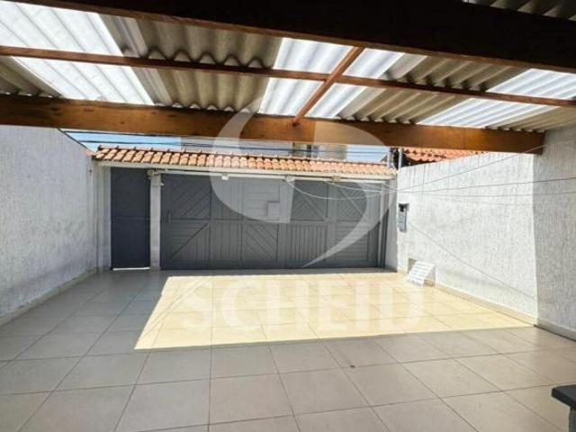 Casa à venda no Jardim Consórcio 3 dorms 1 suíte 4 vagas