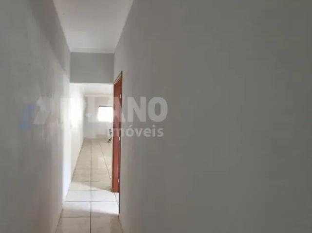 Casa à venda no Jardim Cruzeiro do Sul, São Carlos, Descrição do Imóvel: Garagem coberta para dois ca
