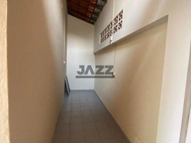 Casa à Venda no Jardim das Indústrias em São José dos Campos Reformada e Pronta para Morar