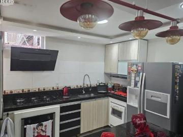 Casa à venda no Jardim das Indústrias