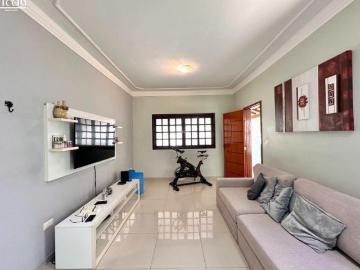 Casa à venda no Jardim das Indústrias