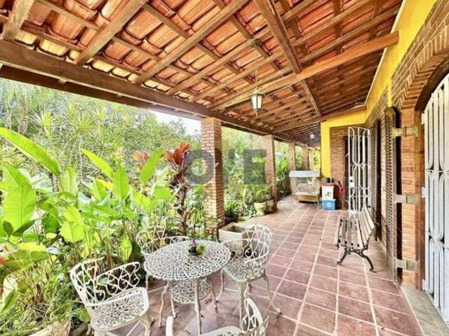 Casa à venda no Jardim do Rio Cotia