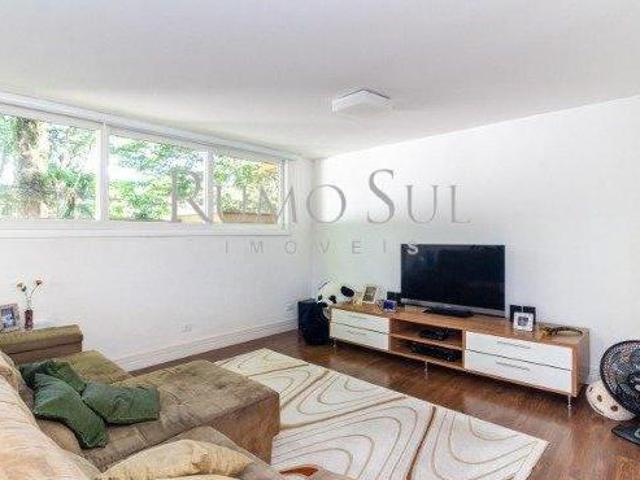 Casa à venda no Jardim dos Estados