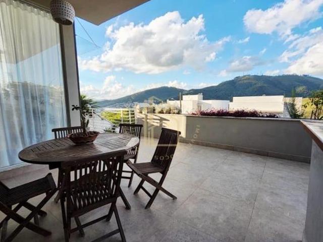 Casa a venda no Jardim Europa Poços de Caldas