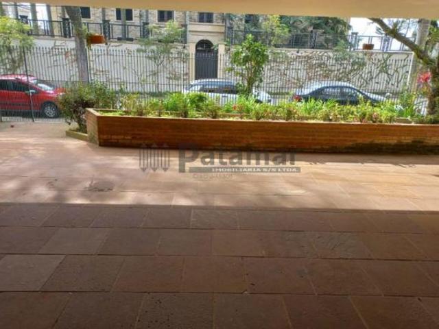CASA A VENDA NO JARDIM GUEDALA COM QUATRO QUARTOS