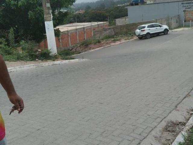 CASA A VENDA NO JARDIM IPORA EM PARELHEIROS