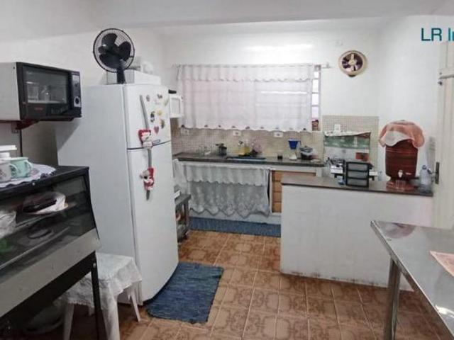 Casa à Venda no Jardim Japão ZN SP: 240m² de Terreno e Edícula com Suíte