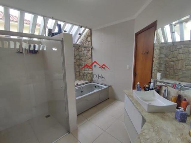 Casa à venda no Jardim Paulista, com 290 m² Jundiaí SP