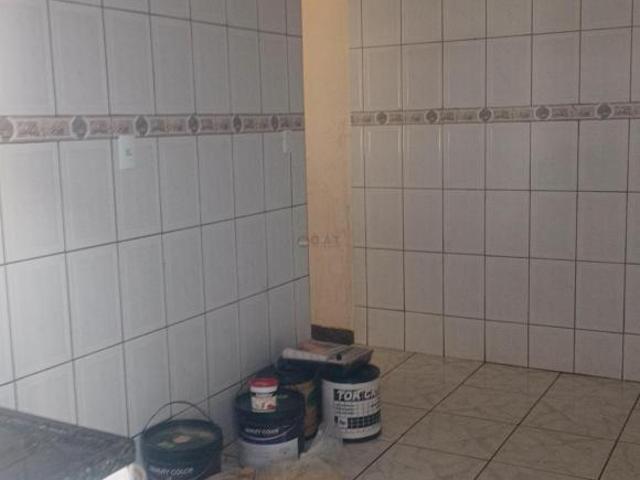 Venda de Casa no Jardim Sao Guilherme, Sorocaba SP: 2 Quartos, 1 Sala, 1 Banheiro, 2 Vagas de Garage